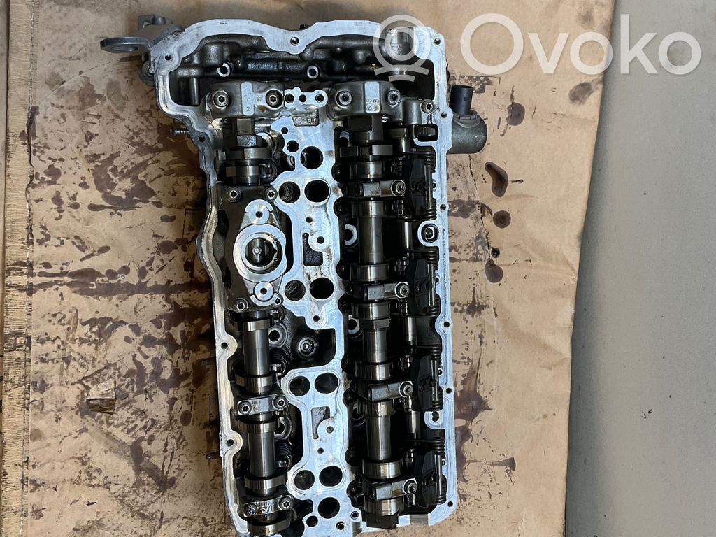 BMW 7 F01 F02 F03 F04 Galvutė 