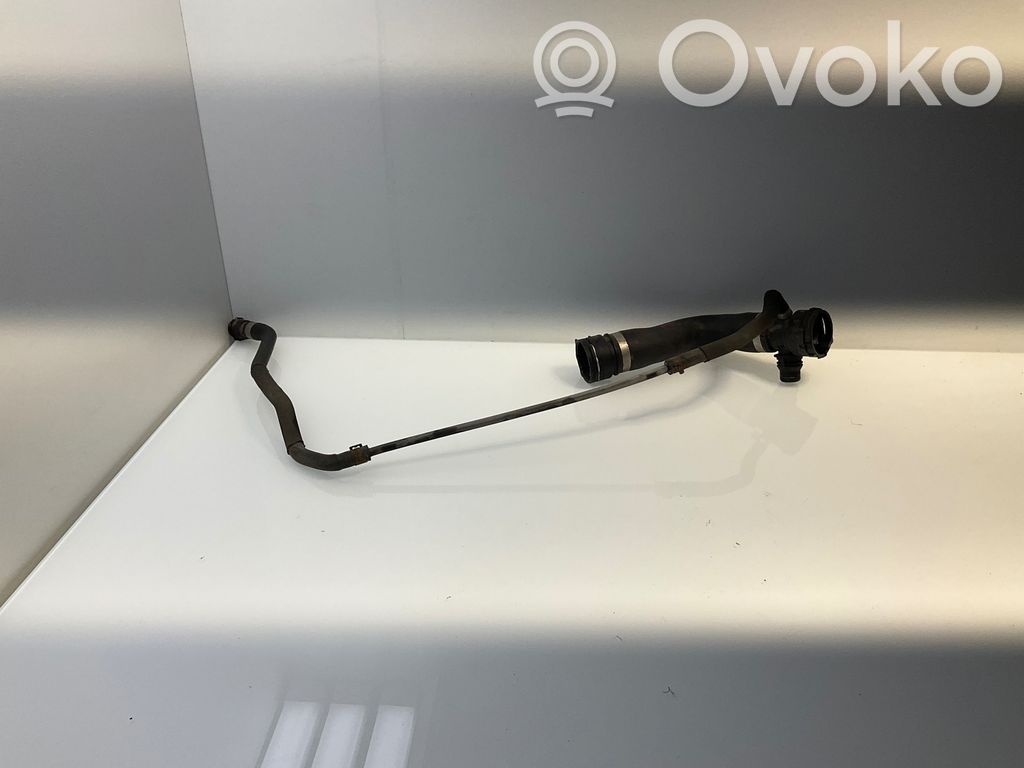 BMW 3 E90 E91 Engine coolant pipe/hose 