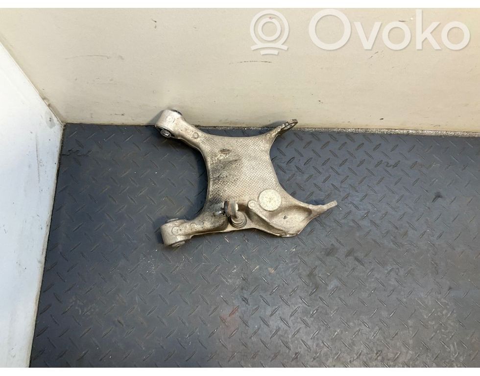 Rear upper control arm/wishbone   6758716