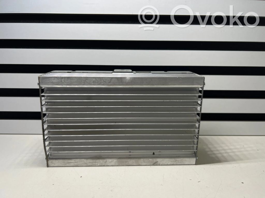 BMW X5 F15 Sound amplifier 