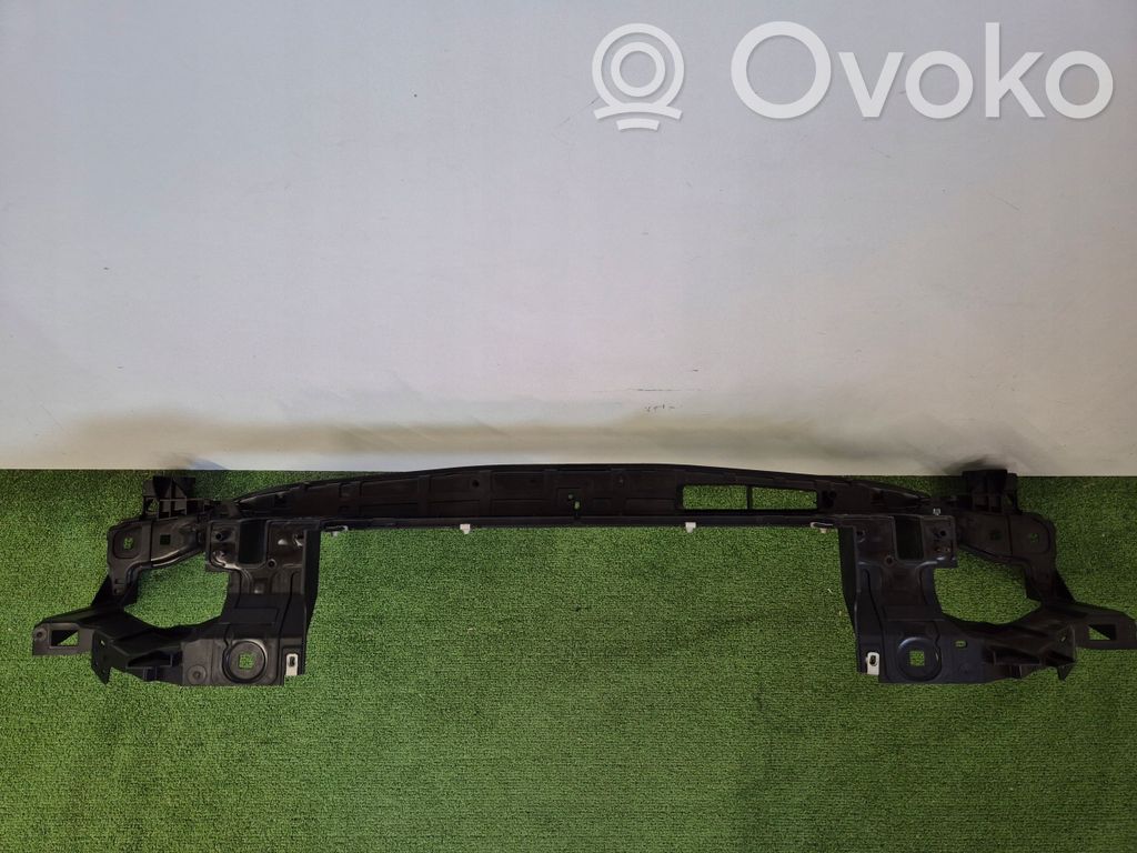 Ford Mondeo MK V Radiatorių panelė 
