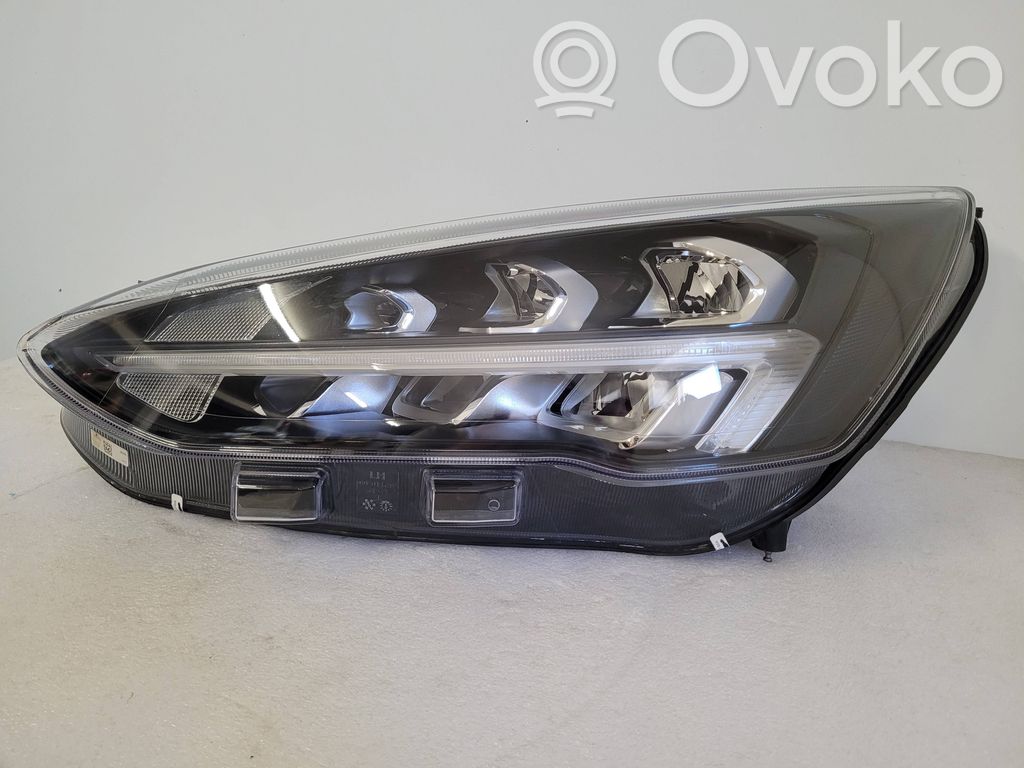 Headlight/headlamp   MX7B13E015ED
