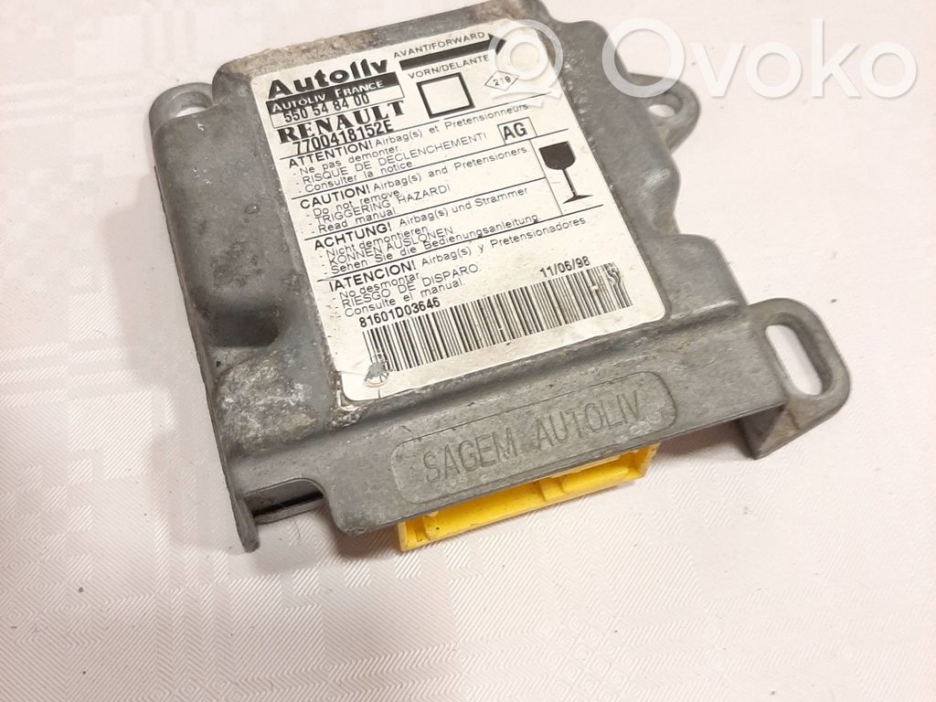 Renault Megane I Airbag control unit/module 