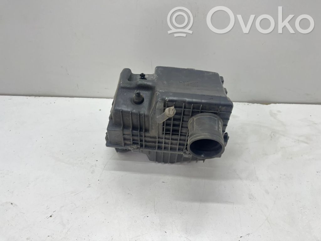 Renault Master III Air filter box 