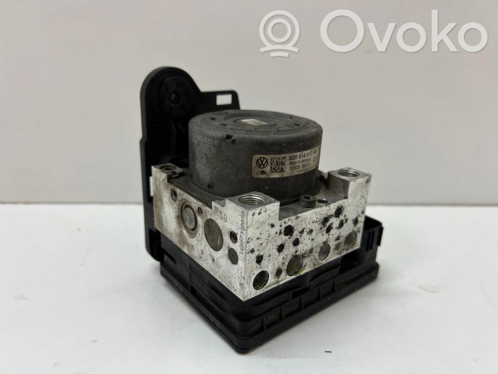 Volkswagen PASSAT B8 ABS Pump 