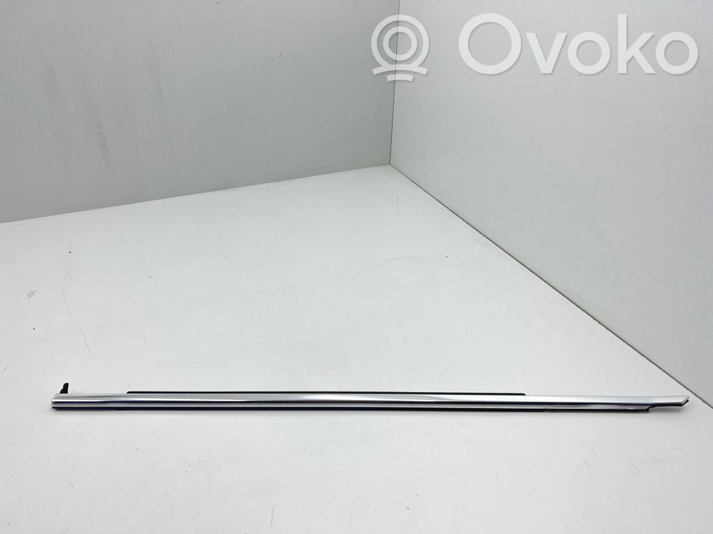 Listwa / Uszczelka szyby drzwi przednich   7336957,17444510,5140GG30