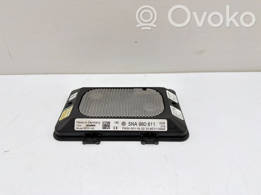 Skoda Octavia Mk4 Module de charge sans fil 