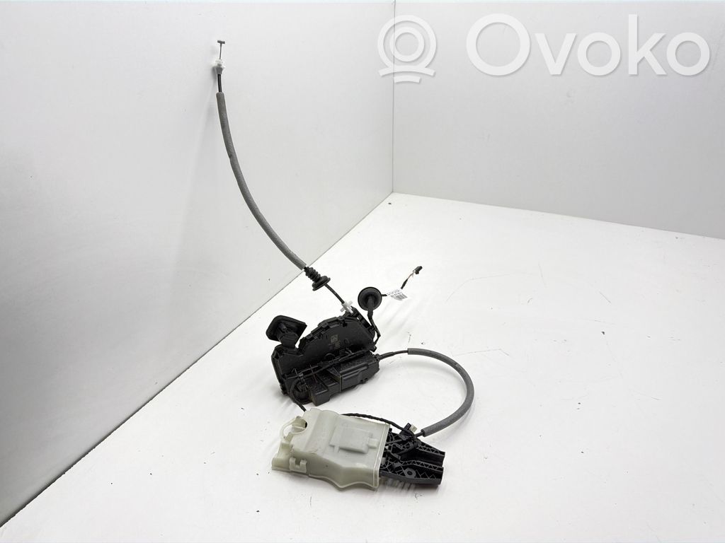 Skoda Octavia Mk4 Etuoven lukko 