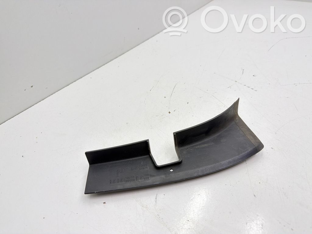 Skoda Octavia Mk3 (5E) Listwa pod lampę tylną 