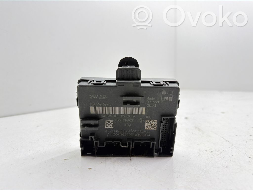 Skoda Enyaq iV Door control unit/module 