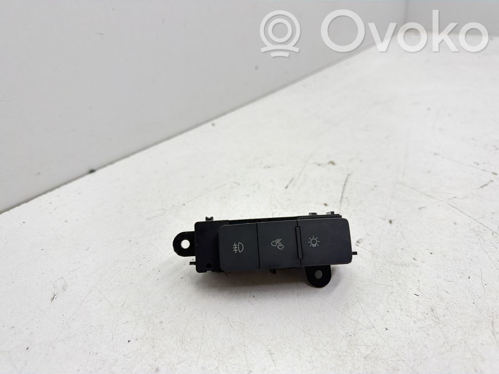 Skoda Enyaq iV Light switch 