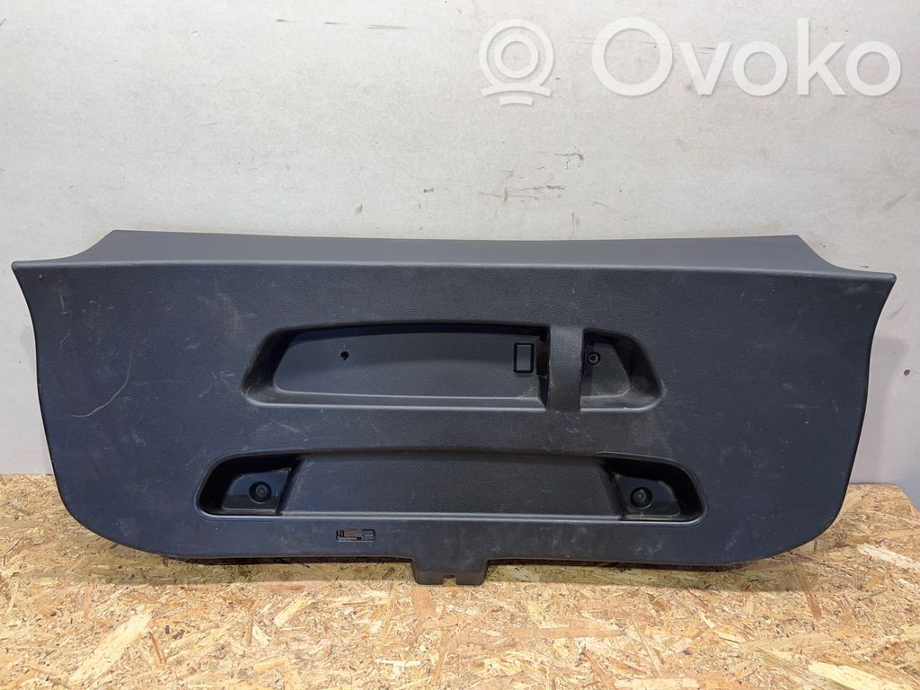 BMW X1 E84 Tailgate trim 