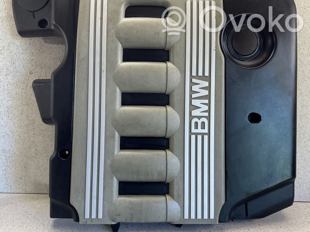 BMW 5 E60 E61 Variklio dangtis (apdaila) 