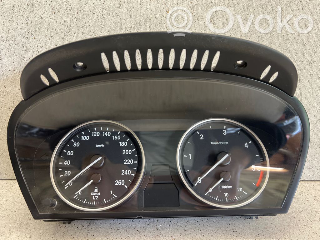 BMW 5 E60 E61 Speedometer (instrument cluster) 