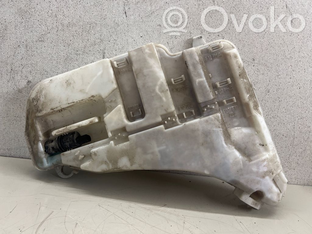 BMW 5 F10 F11 Serbatoio/vaschetta liquido lavavetri parabrezza 