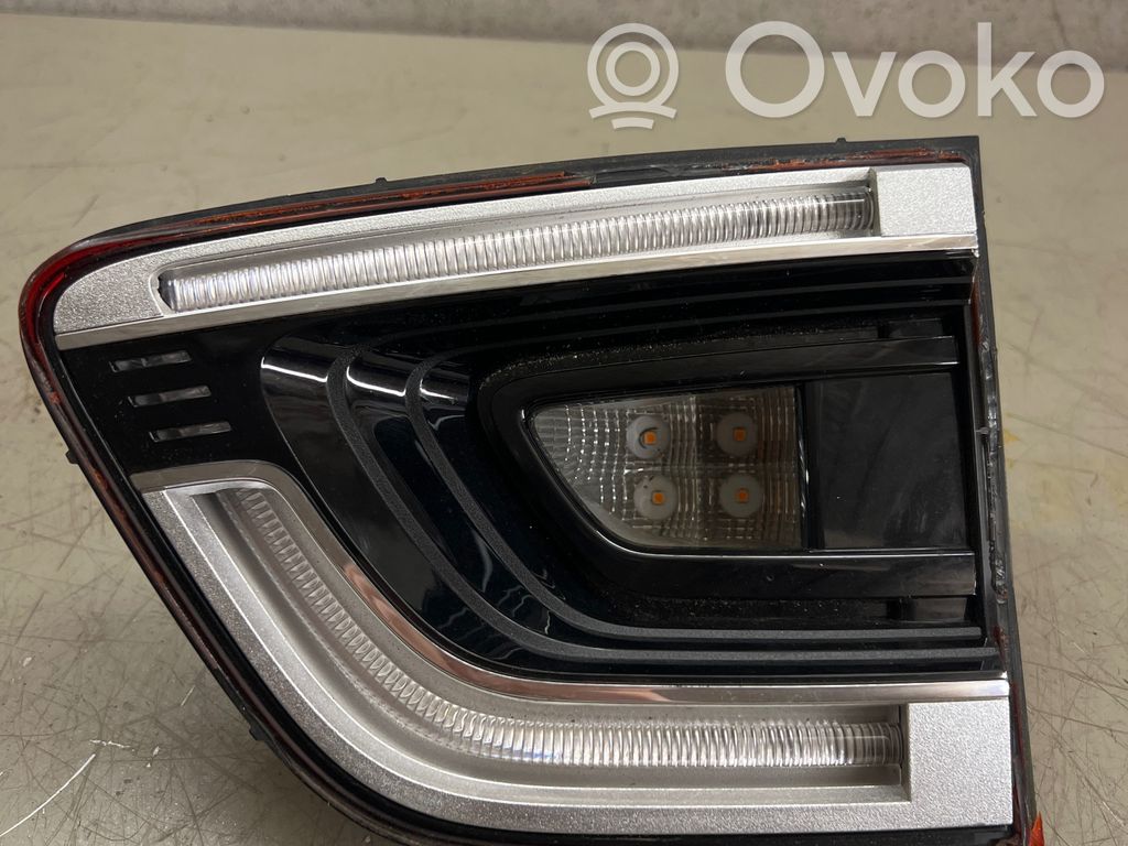 Renault Kadjar Tailgate rear/tail lights 