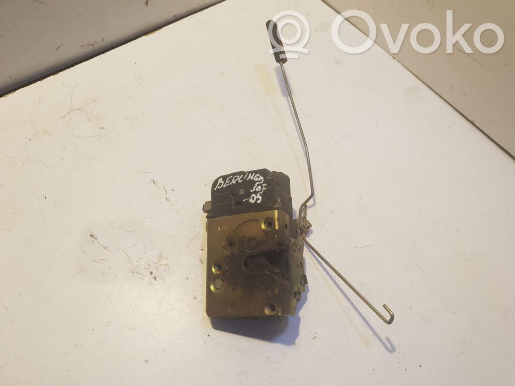 Front door lock