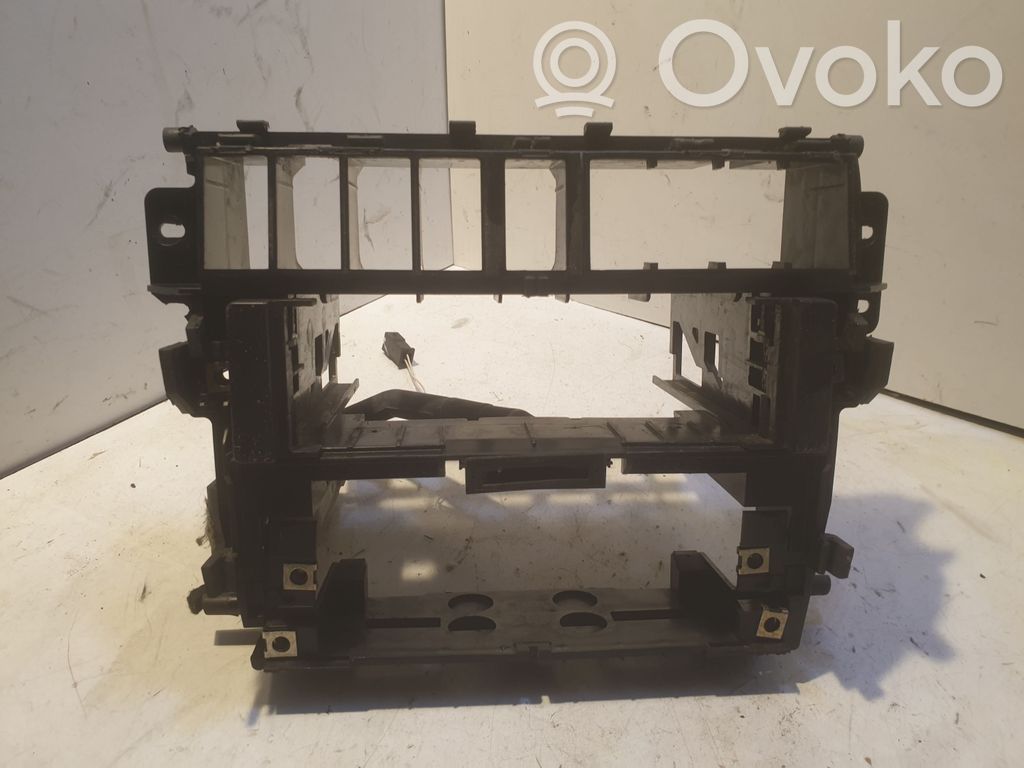 Audi A4 S4 B5 8D Verkleidung Armaturenbrett Cockpit Mitte 