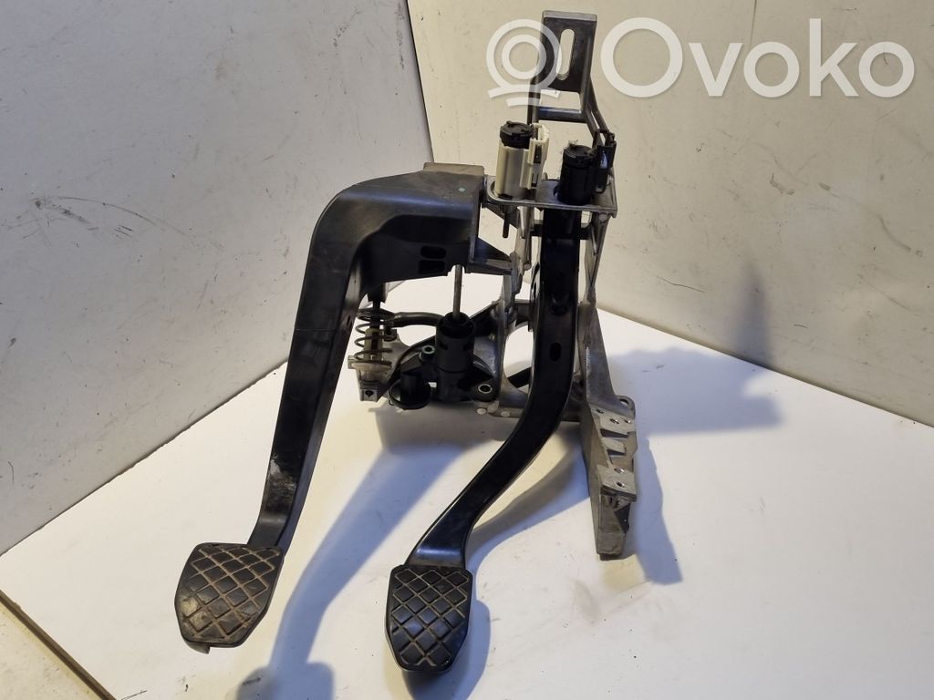 Audi A4 S4 B7 8E 8H Assemblage pédale 