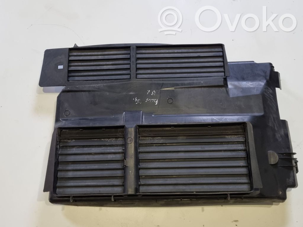 Ford Focus Aro de refuerzo del ventilador del radiador 