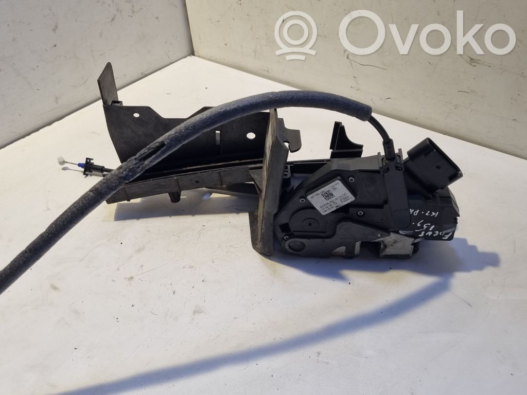 Ford Focus Front door lock 