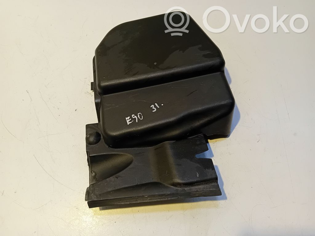 BMW 3 E90 E91 Ohjaamon sisäilman mikrosuodattimen kansi 