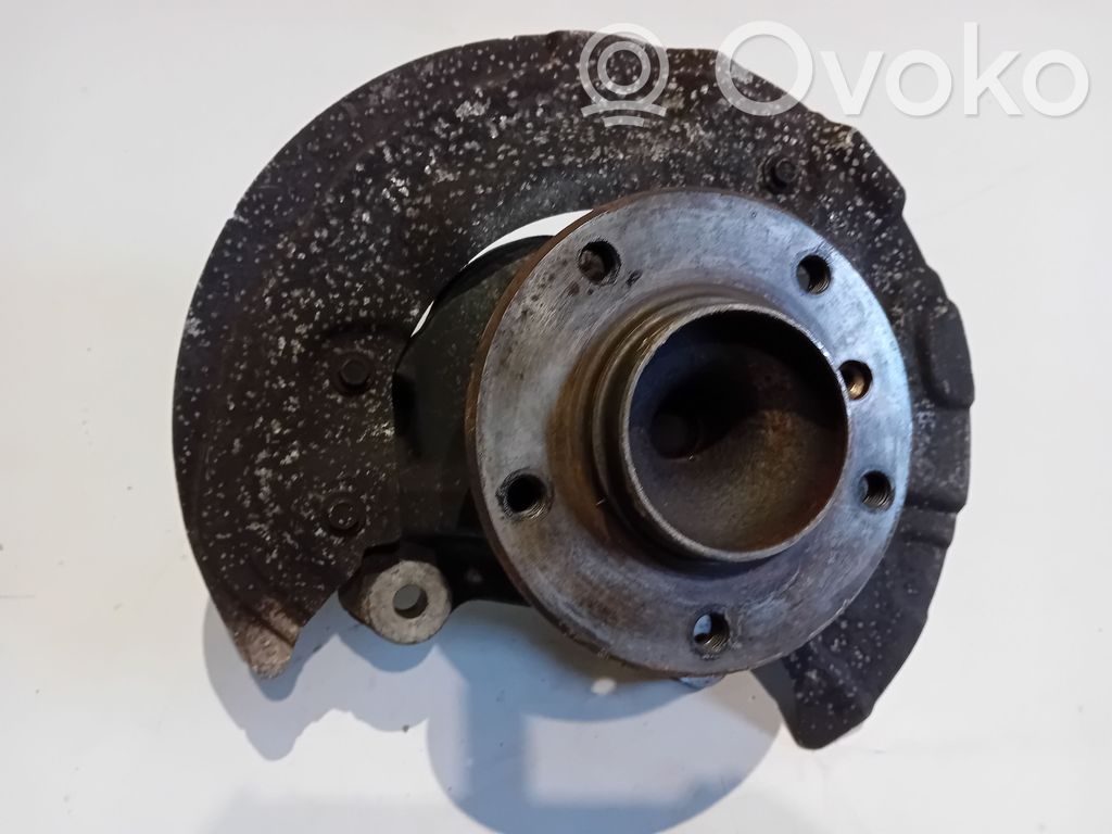 BMW 3 E90 E91 Front wheel hub spindle knuckle 
