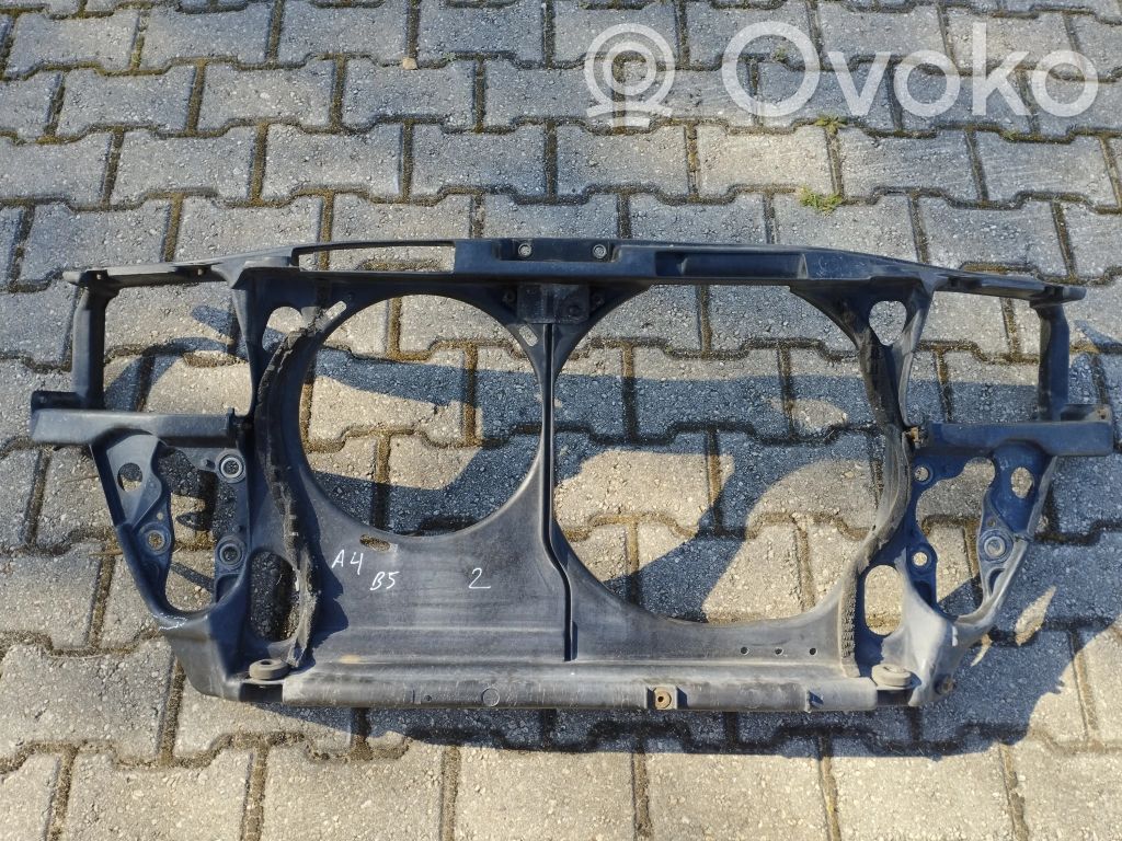 Audi A4 S4 B5 8D Radiatoru panelis 