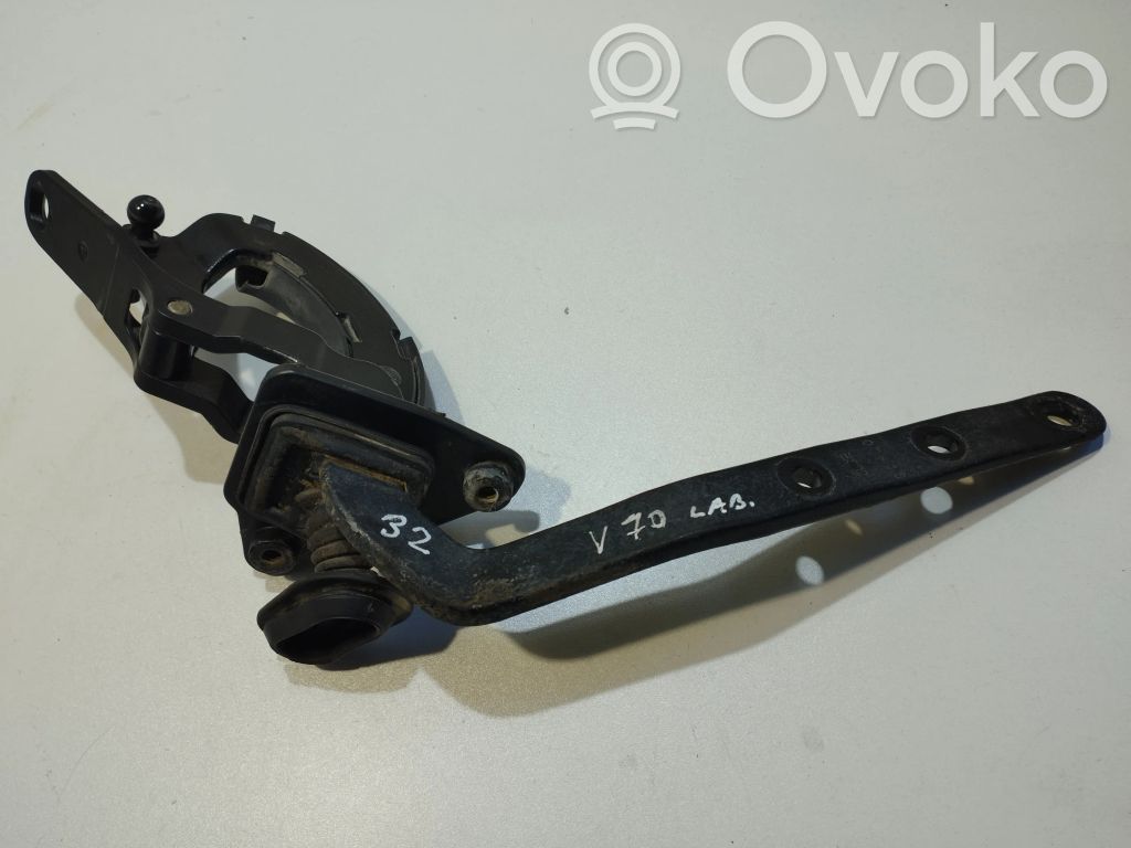 Volvo V70 Tailgate/trunk/boot hinge 
