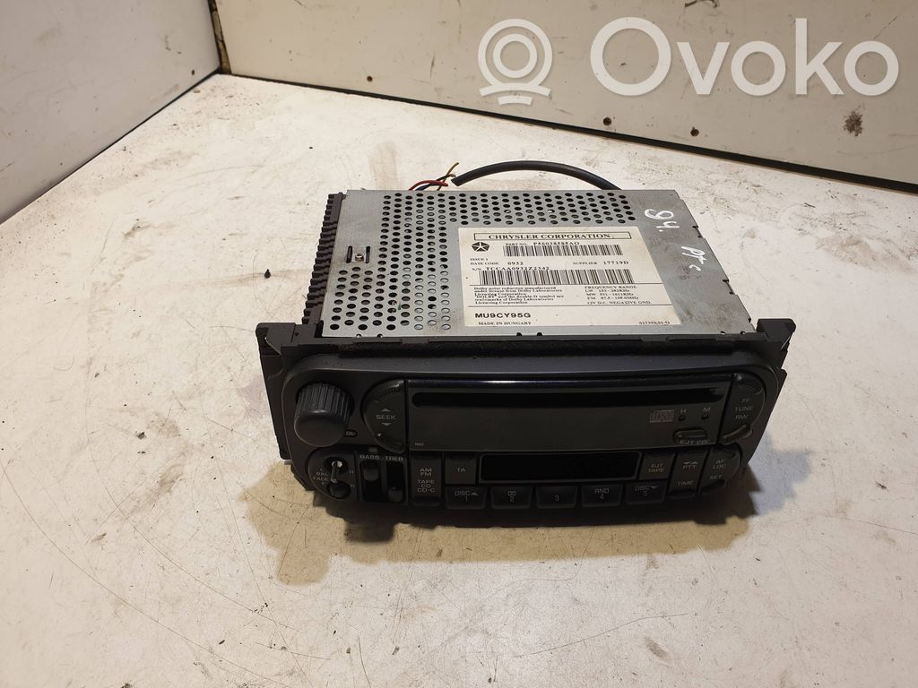 Chrysler PT Cruiser Panel / Radioodtwarzacz CD/DVD/GPS 