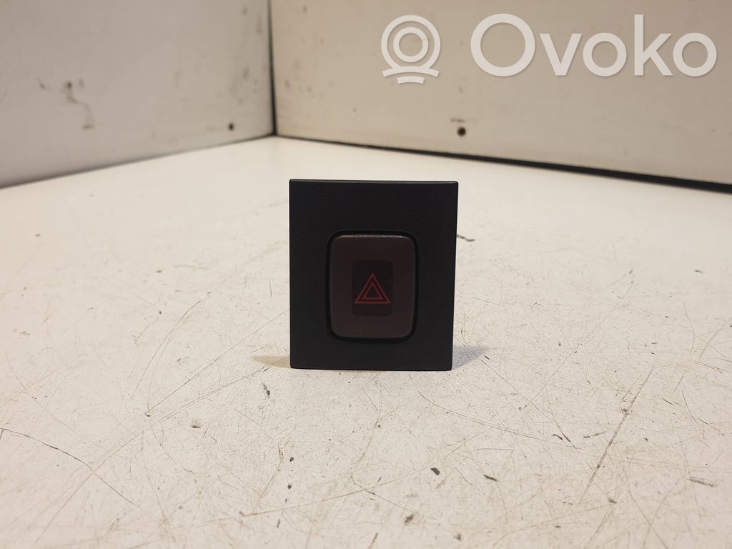 Hazard light switch   30710106