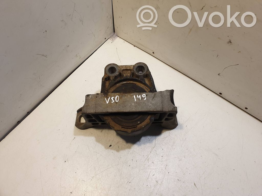Engine mount bracket   7M516F012YA