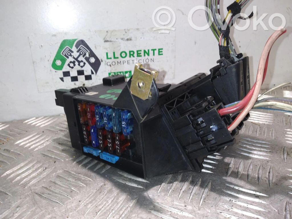 Mercedes-Benz E W210 Fuse module 