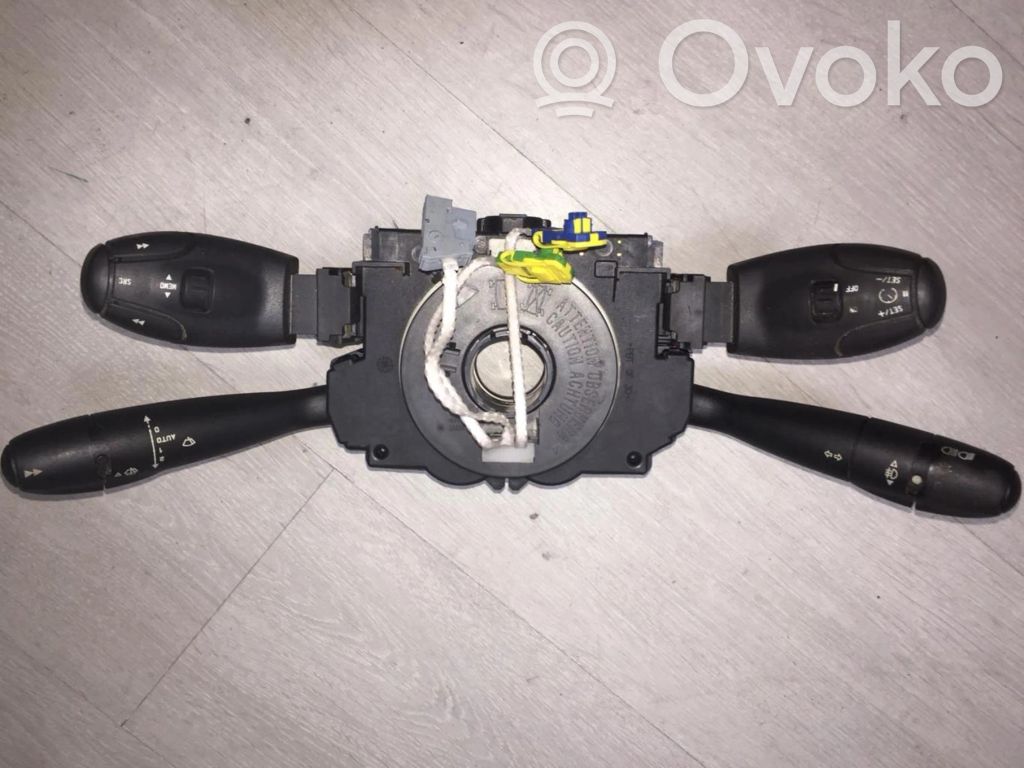 Citroen C5 Interrupteur / bouton multifonctionnel 