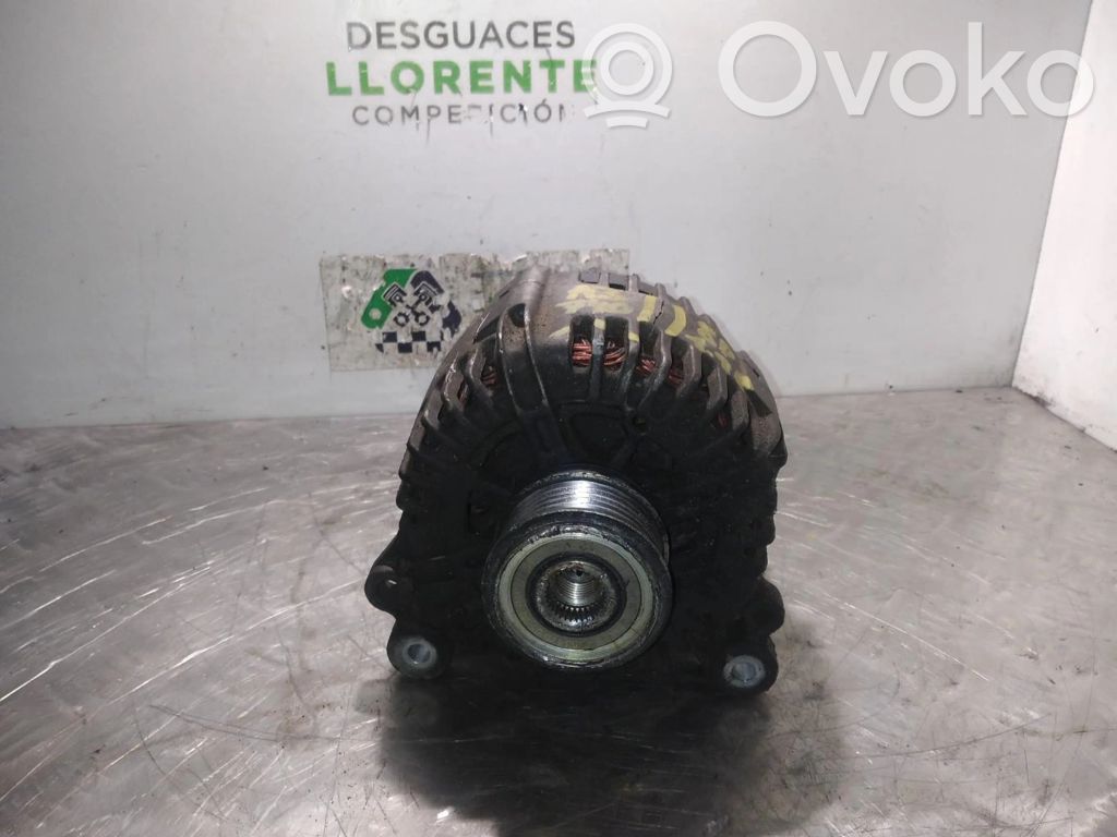 Audi A3 S3 A3 Sportback 8P Generatorius 