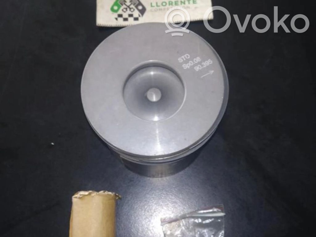 Land Rover Discovery Piston 