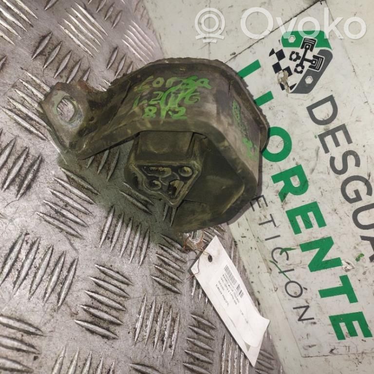 Opel Corsa B Engine mounting bracket 