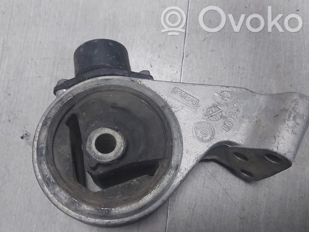 Mitsubishi Space Star Engine mount bracket 