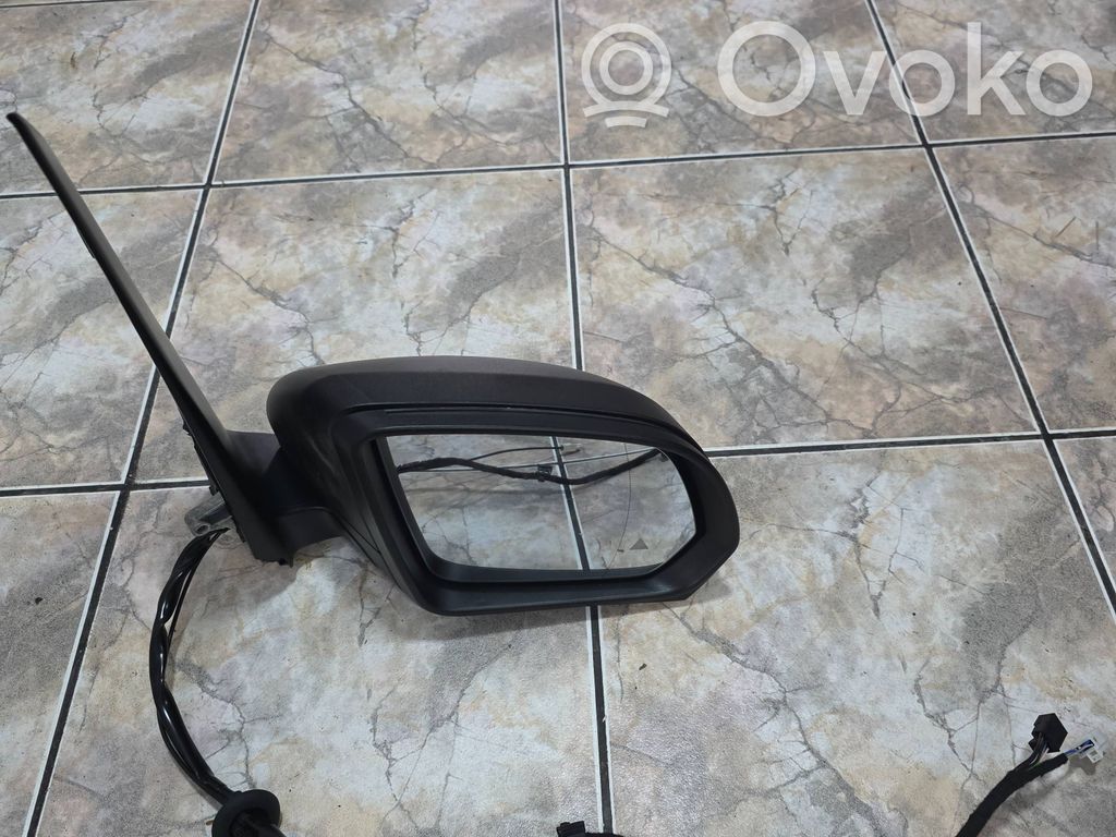 Mercedes-Benz Vito Viano W447 Elektryczne lusterko boczne drzwi przednich 