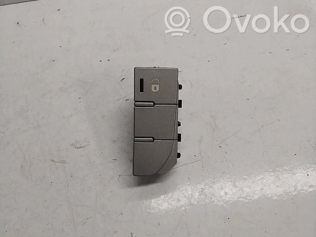 Citroen C5 Central locking switch button 