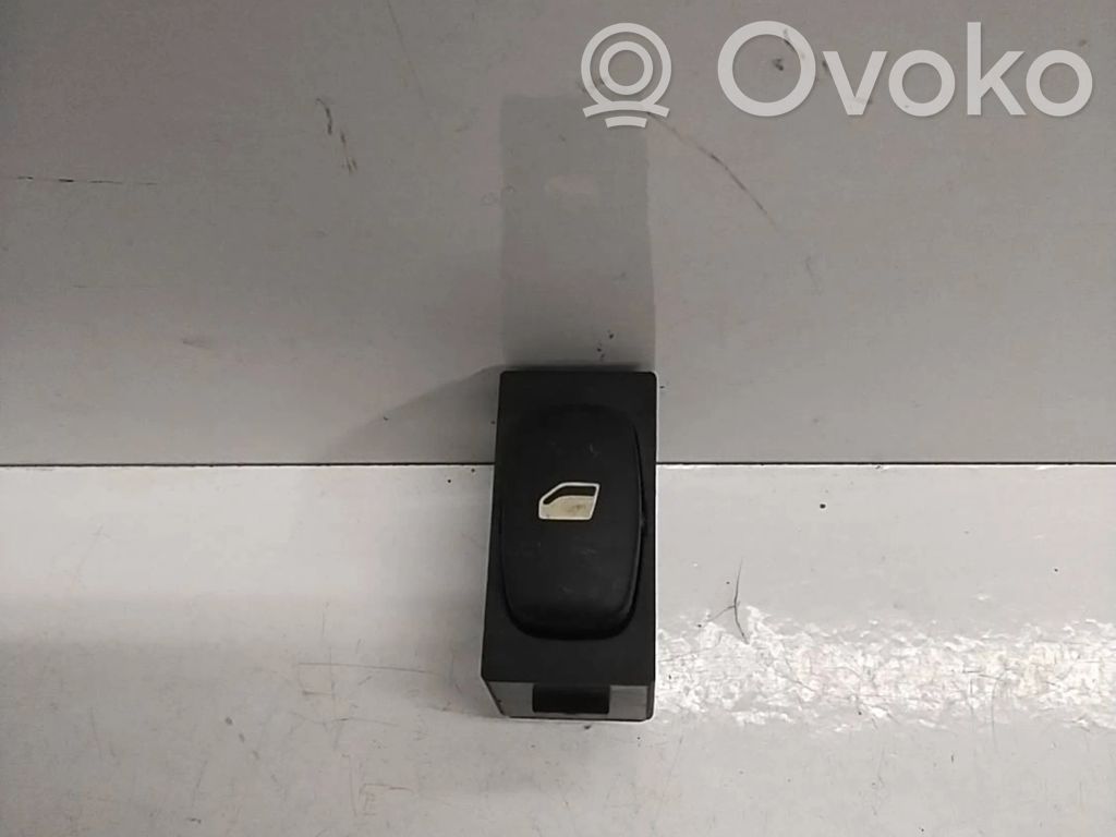 Peugeot 407 Electric window control switch 