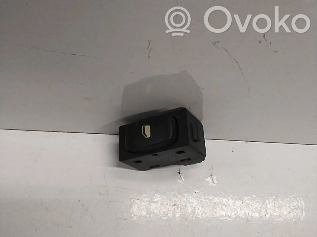 Peugeot 407 Electric window control switch 