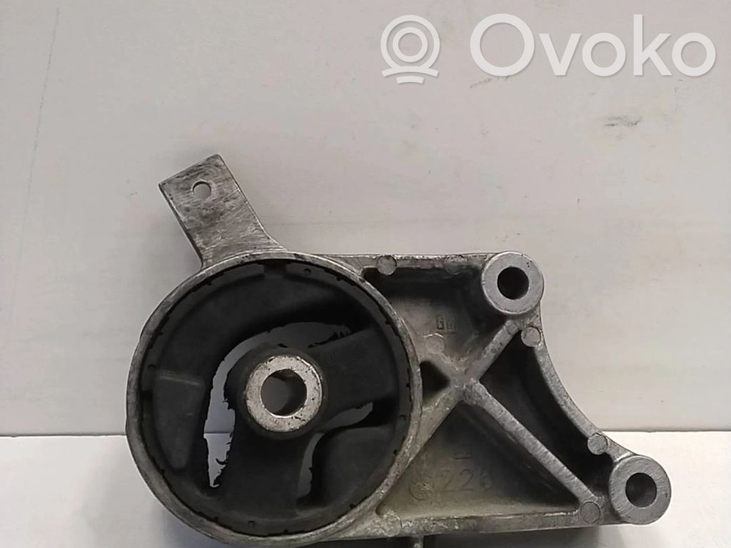 Opel Vectra C Engine mount bracket 