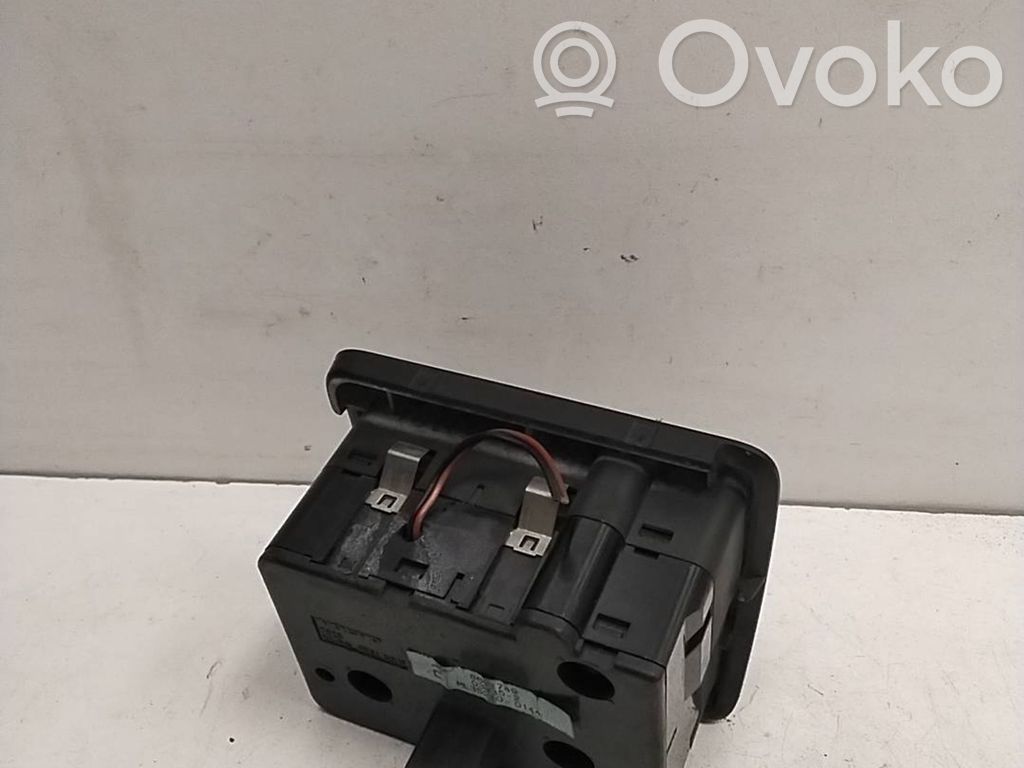 Volvo V70 Light switch 