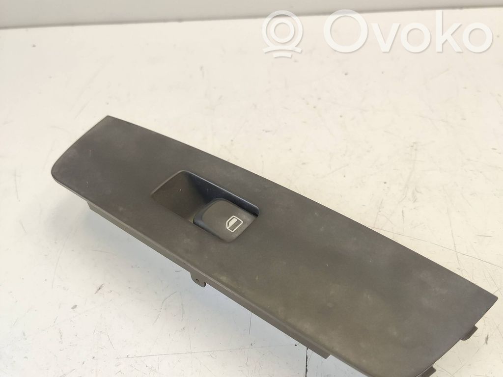 Audi A1 Electric window control switch 