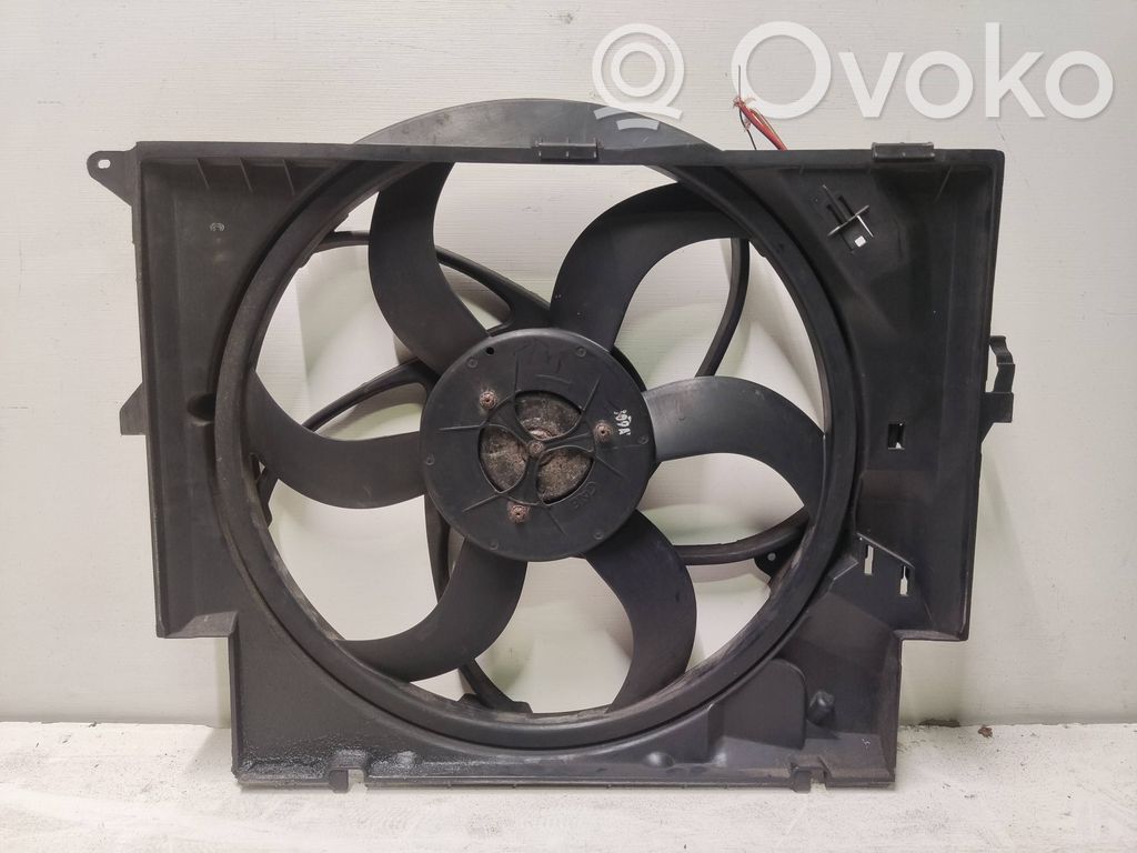 BMW 3 E90 E91 Elektrisks radiatoru ventilators 