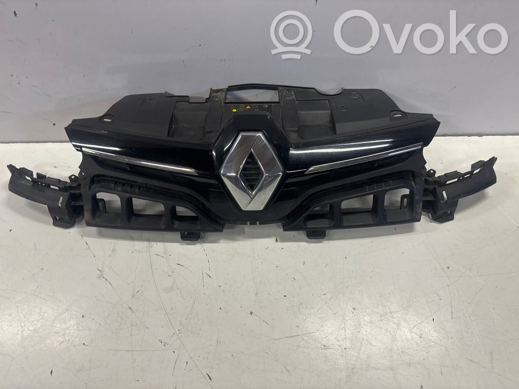 Renault Megane III Etupuskurin ylempi jäähdytinsäleikkö 