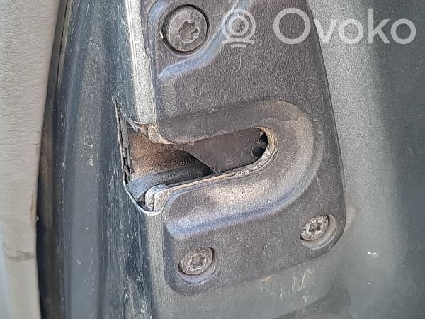 Renault Clio I Zamek drzwi tylnych 