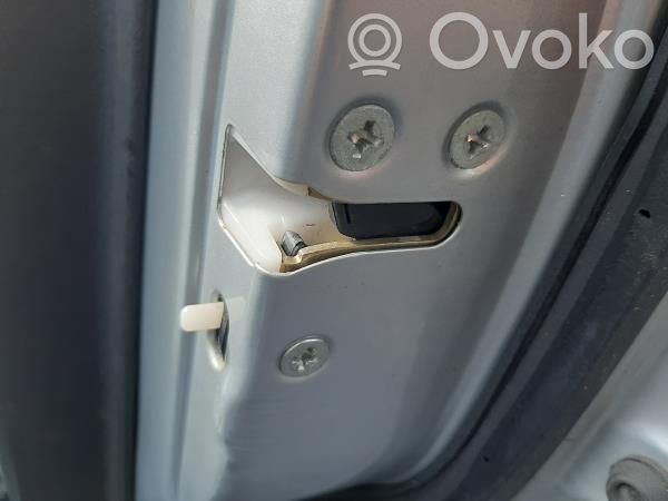 Rover 200 XV Galinių durų spyna 
