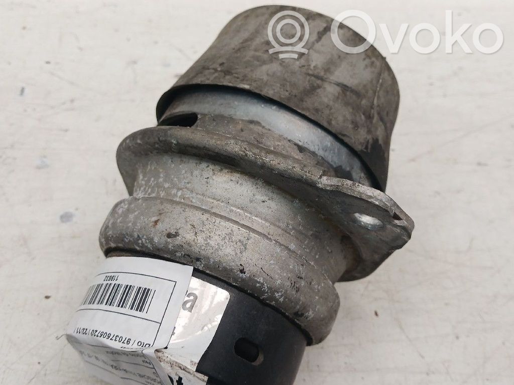 Engine mount bracket   97037505720,97037505720